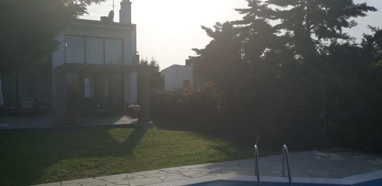 Sunny Sani Luxury Villas Esterno foto